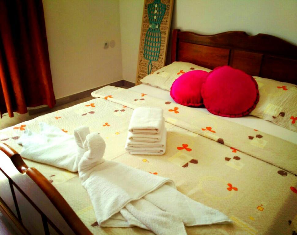 Guest House First Stop Rakovica Eksteriør bilde